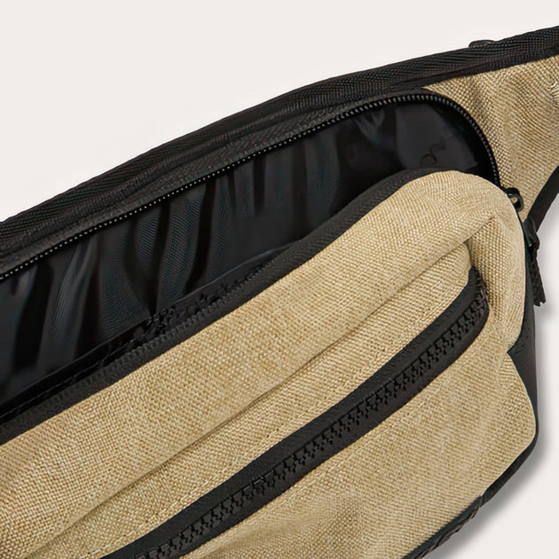 OAKLEY Transit Belt Bag - inside