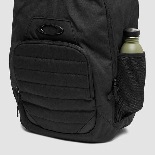 Oakley Enduro 4.0 Backpack - side pocket